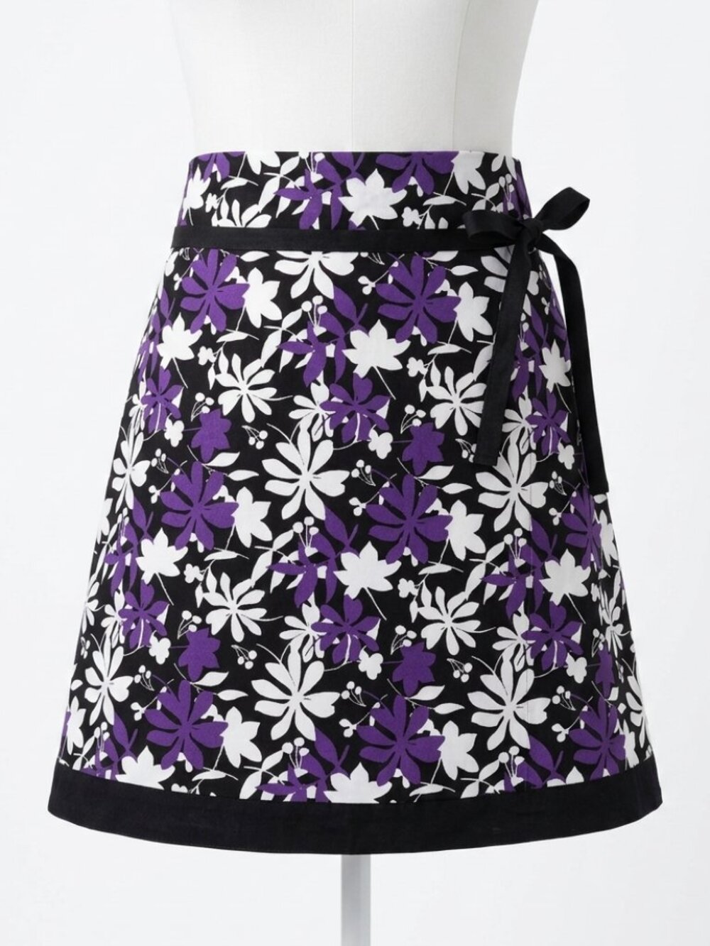 MIKK Couture - Made in Canada - Purple B&W A-line Floral Skirt – Size Large